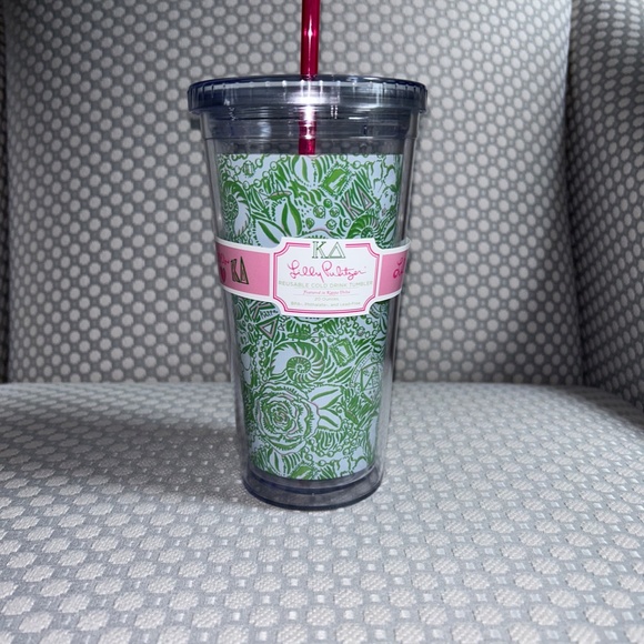 Lilly Pulitzer Sorority Kappa Delta Print Tumbler Cup with Straw - Picture 1 of 4